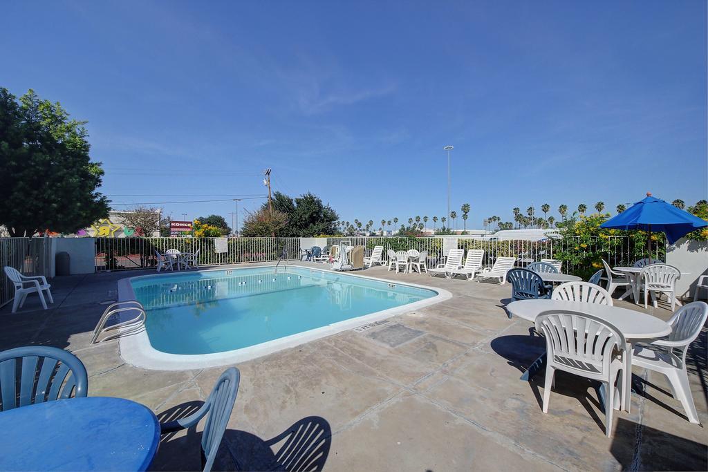 Motel 6-Laredo, Tx - South Buitenkant foto